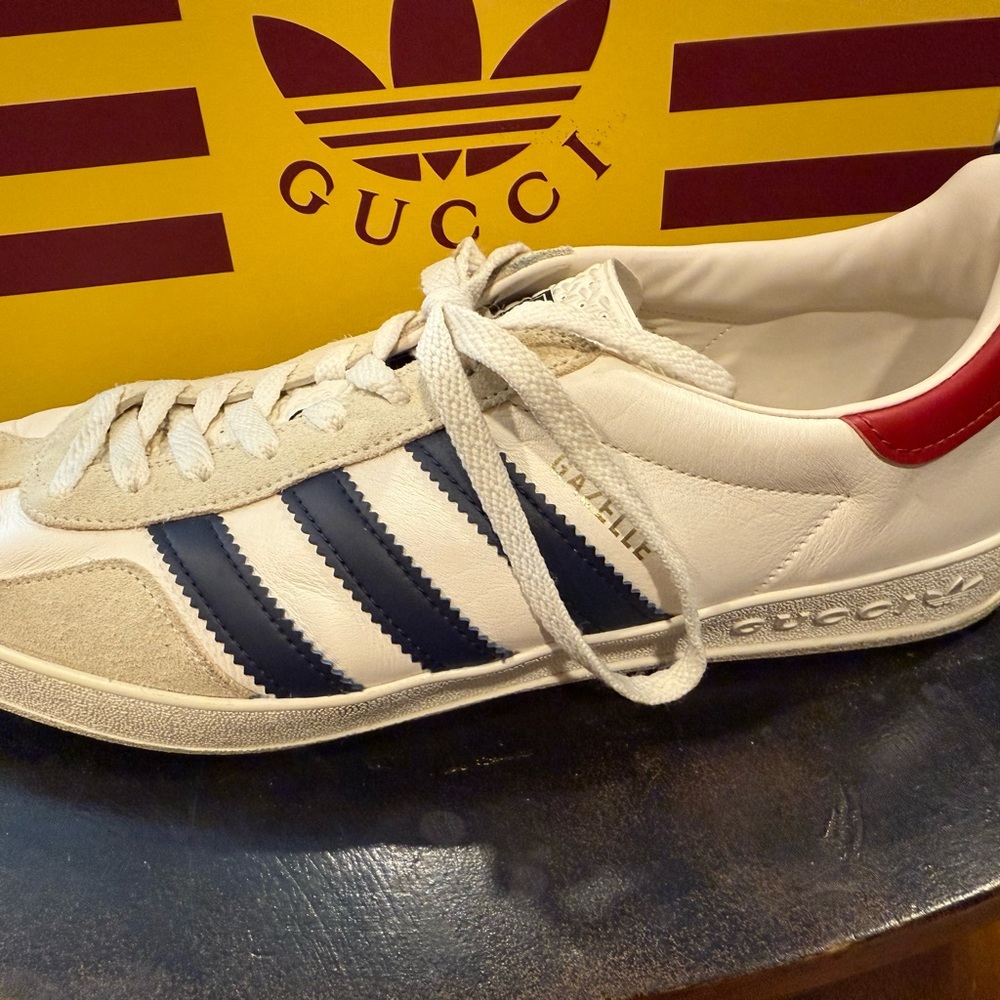 Men's Beige and Navy Athletic Sneakers - Picture 2 of 6